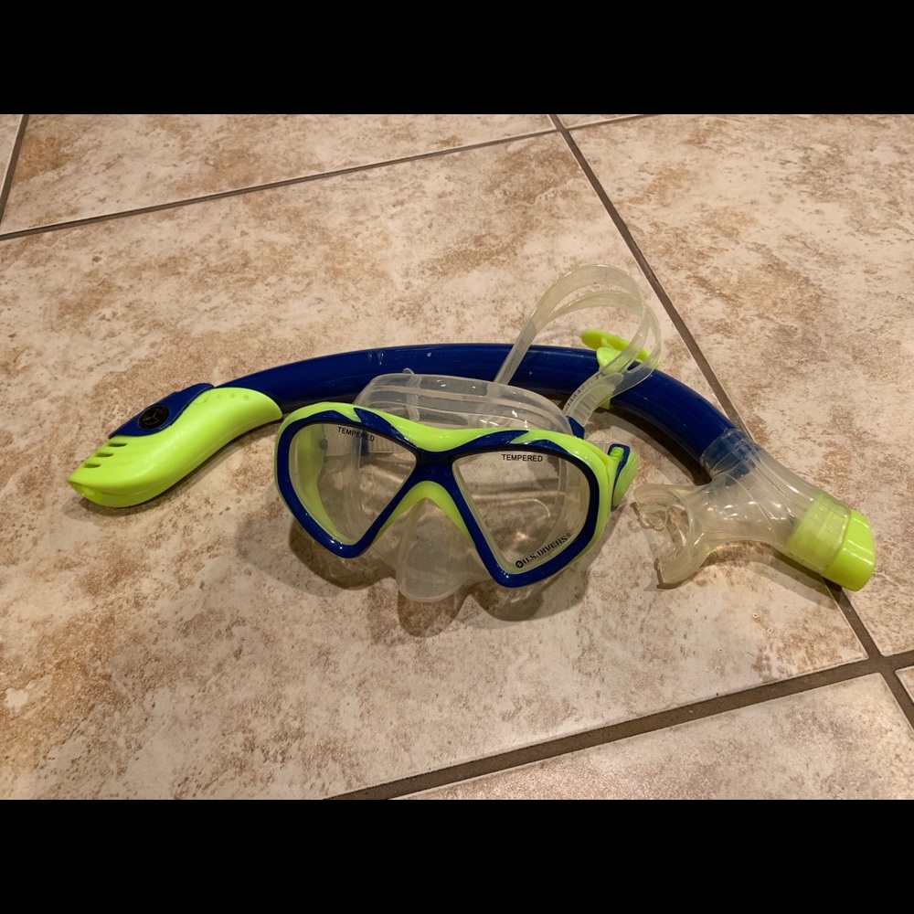 U.S. Divers Junior Buzz Jr Island Snorkel Combo